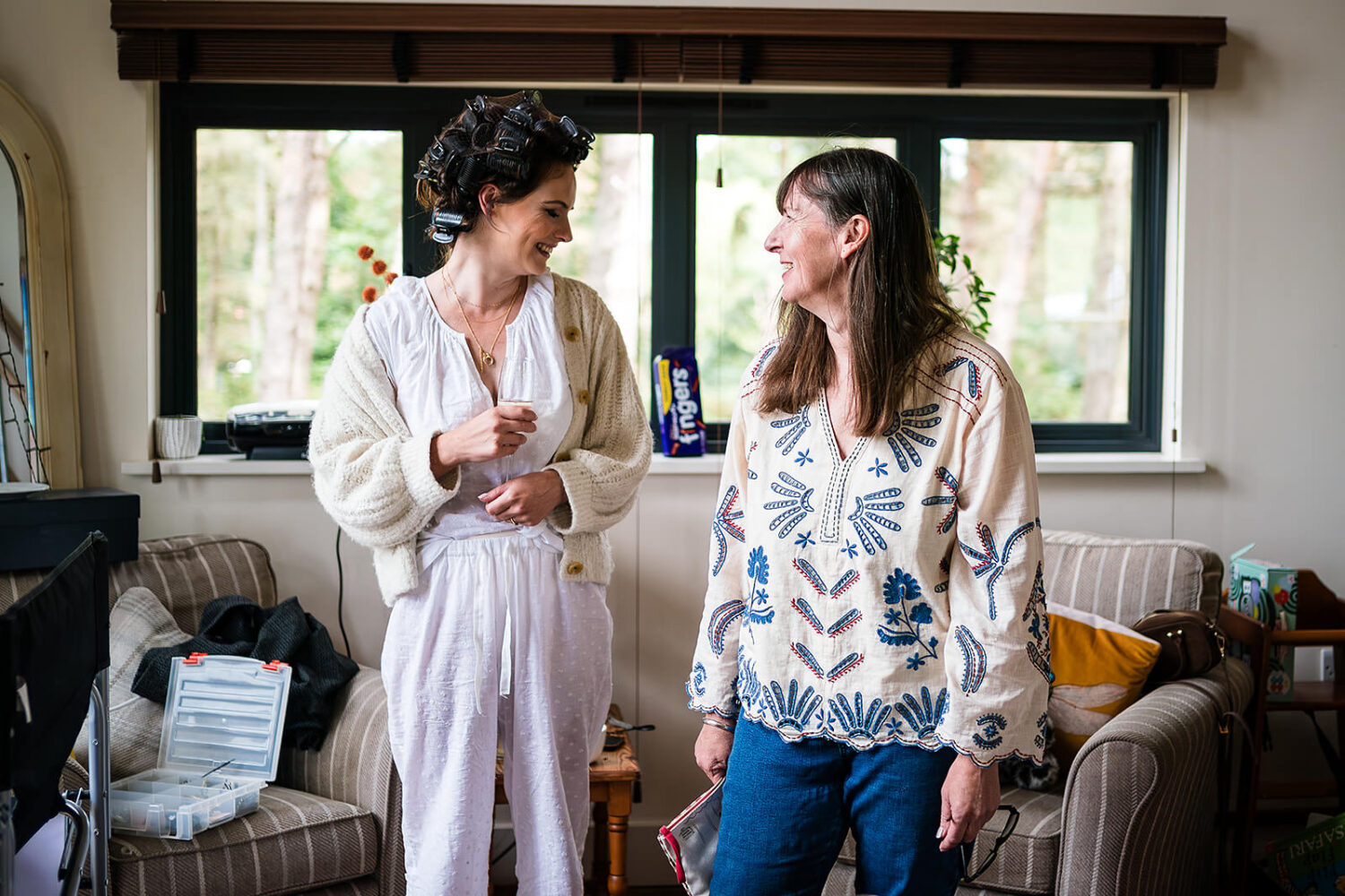 www.lisaandneil.co.uk